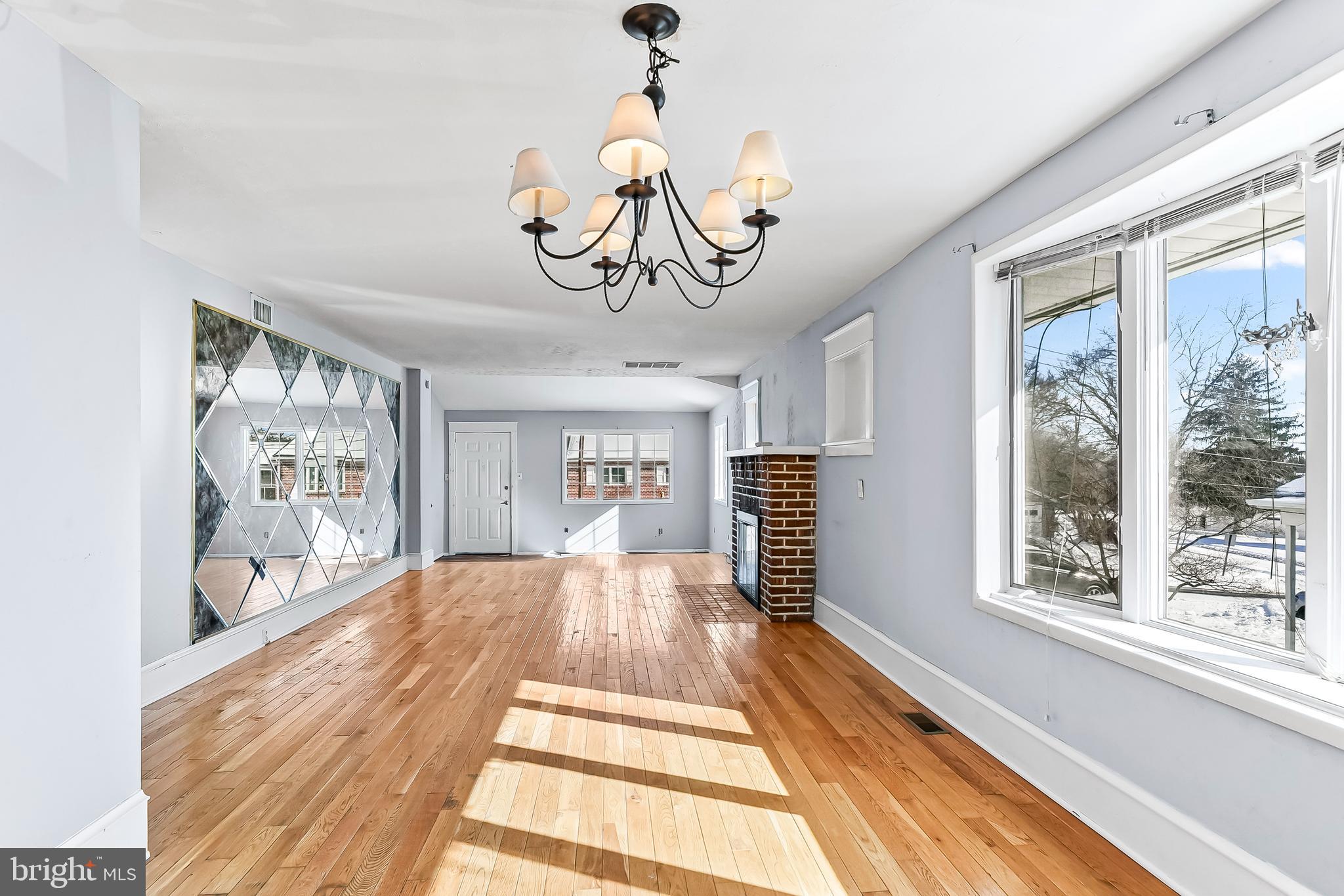 RIDLEY PARK - Residential