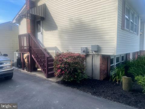 HUNTINGTON - Residential Lease