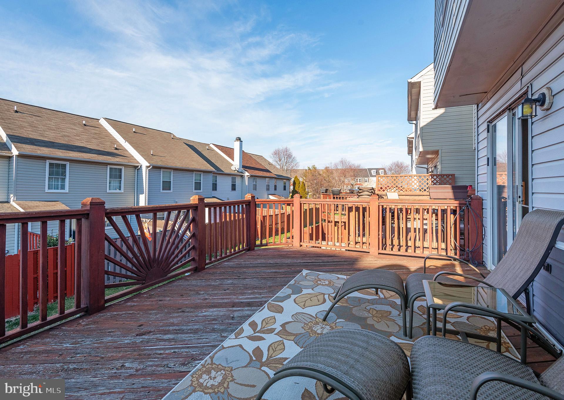 STONEY BEACH - Residential