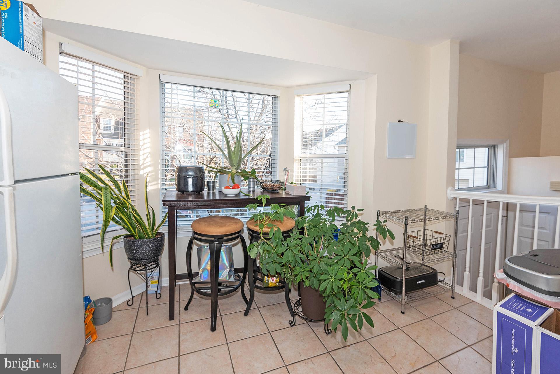 STONEY BEACH - Residential