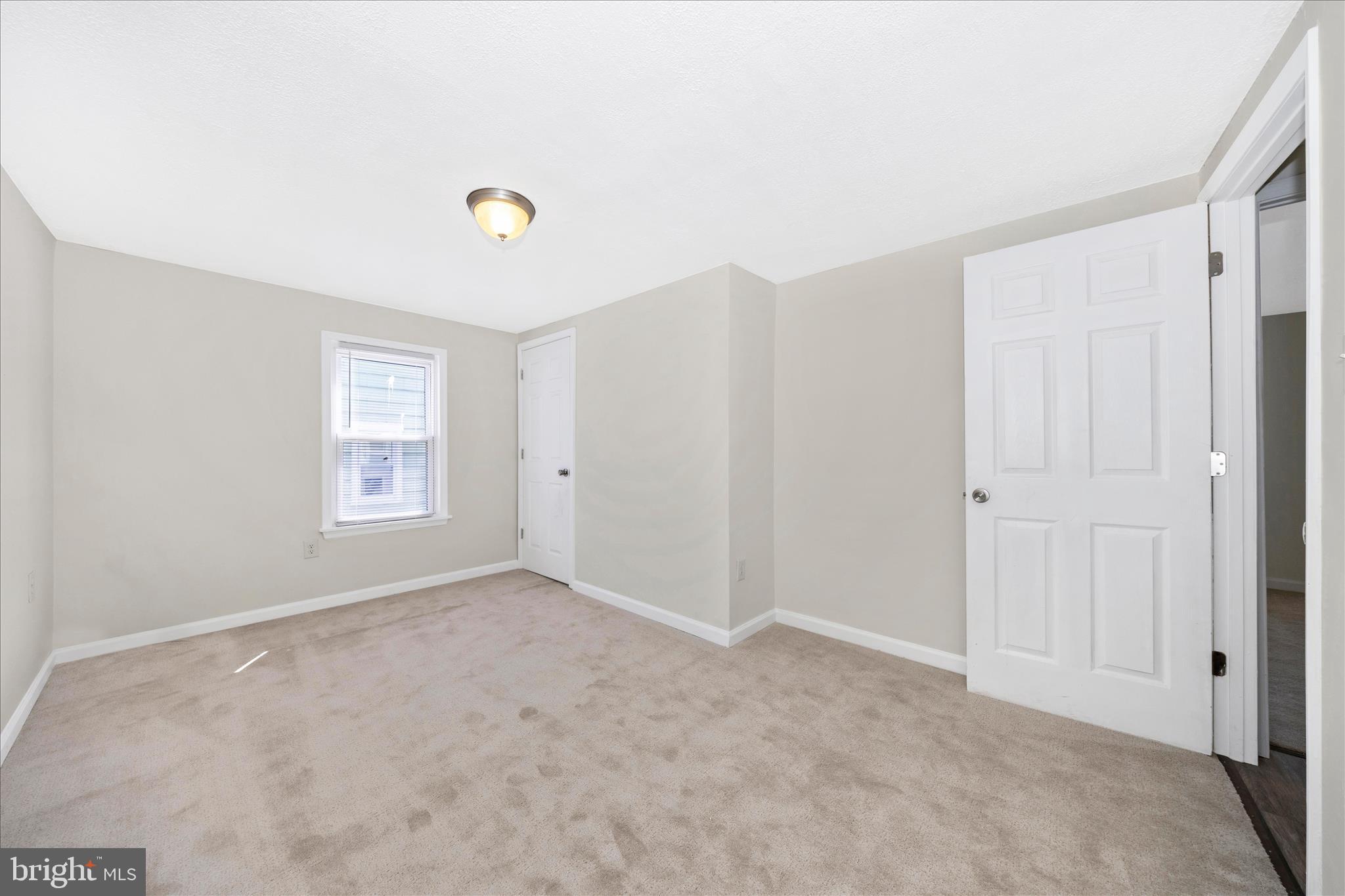 HAGERSTOWN - Residential