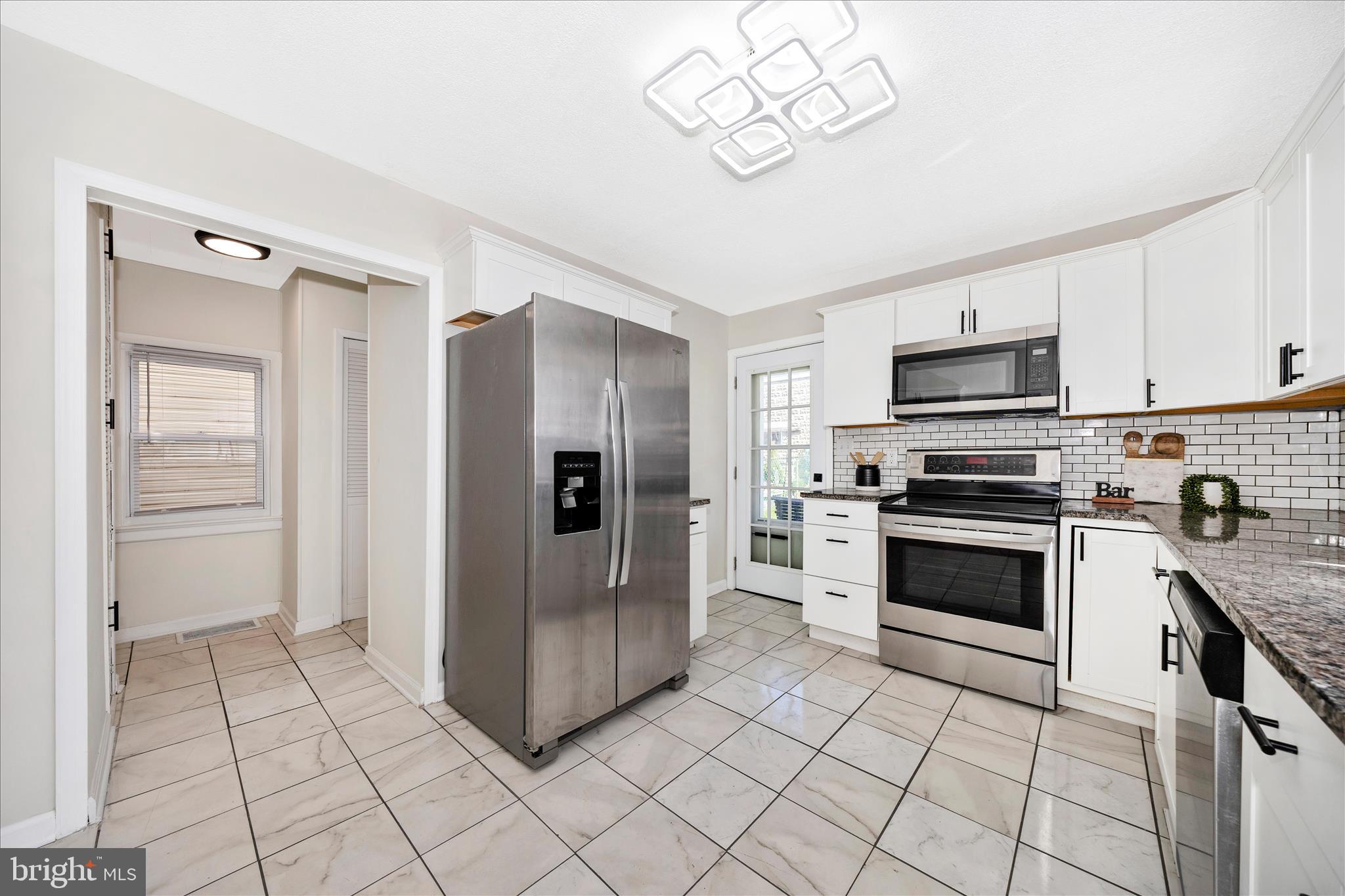 HAGERSTOWN - Residential