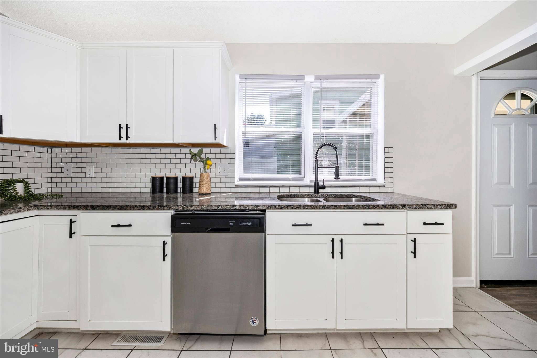 HAGERSTOWN - Residential