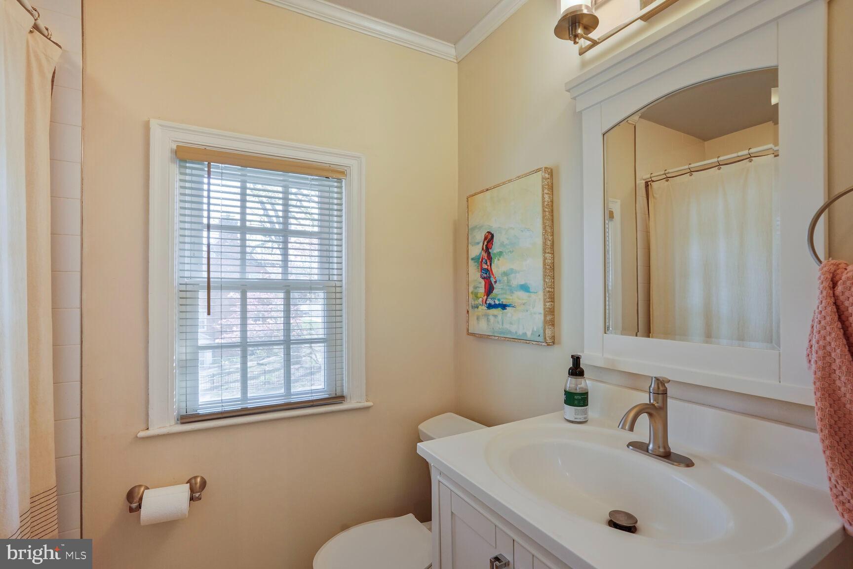 ASHTON HEIGHTS - Residential Lease