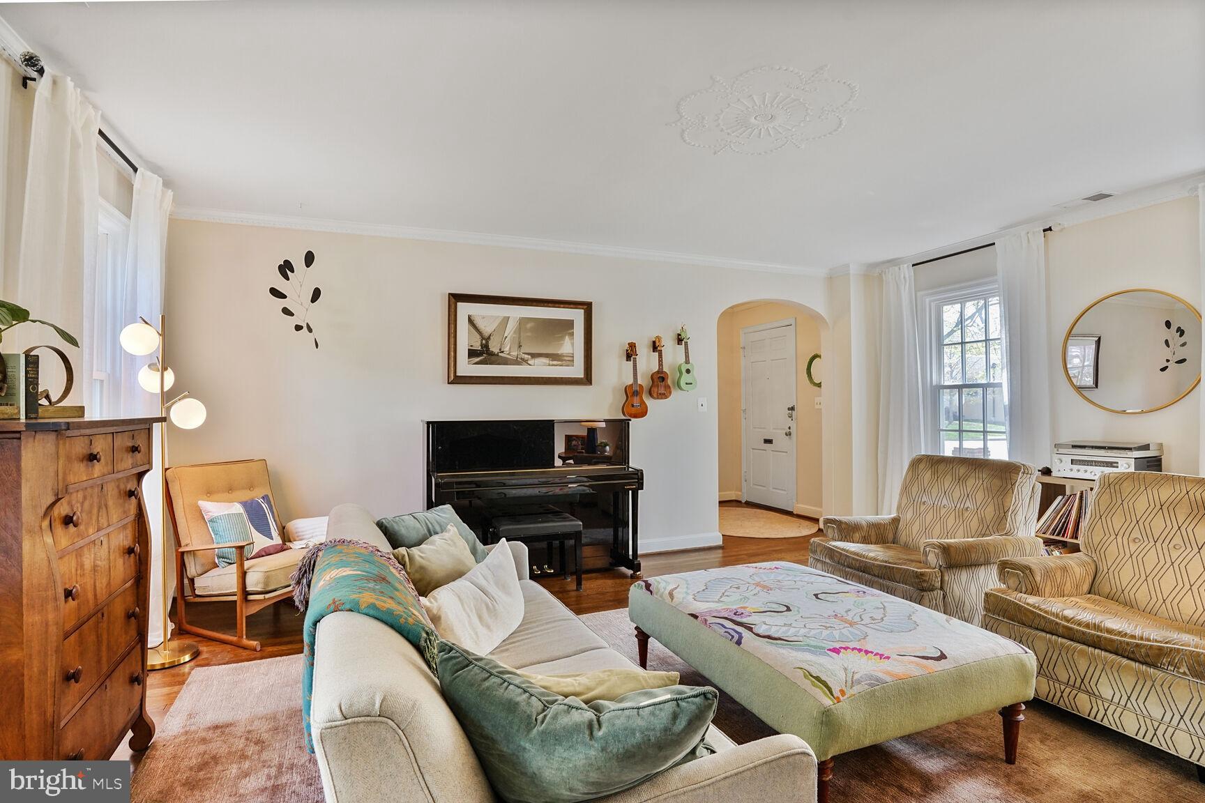 ASHTON HEIGHTS - Residential Lease