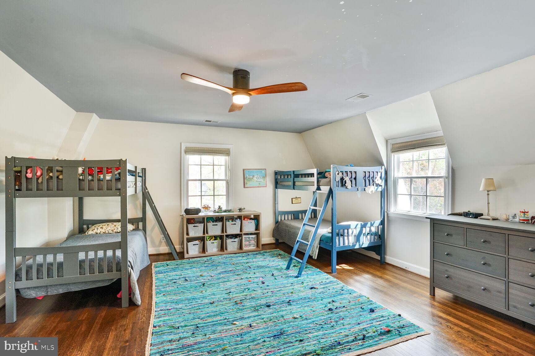 ASHTON HEIGHTS - Residential Lease