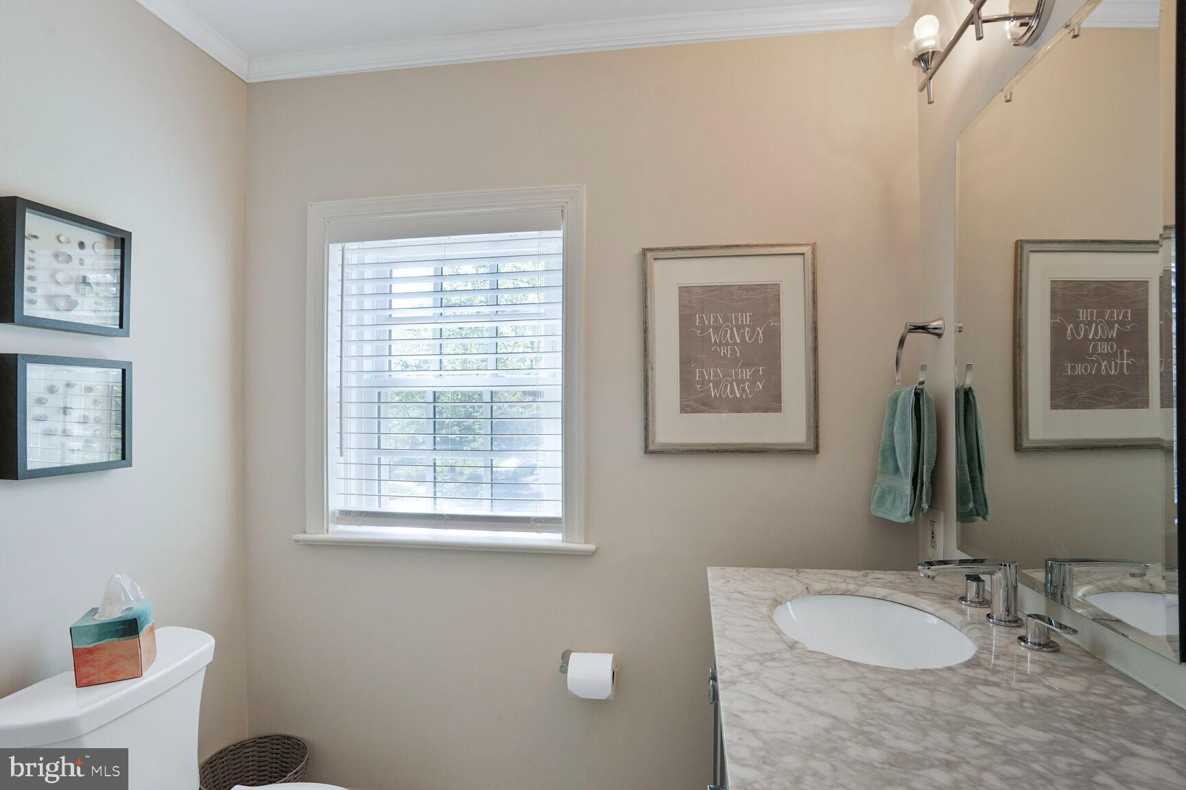 ASHTON HEIGHTS - Residential Lease