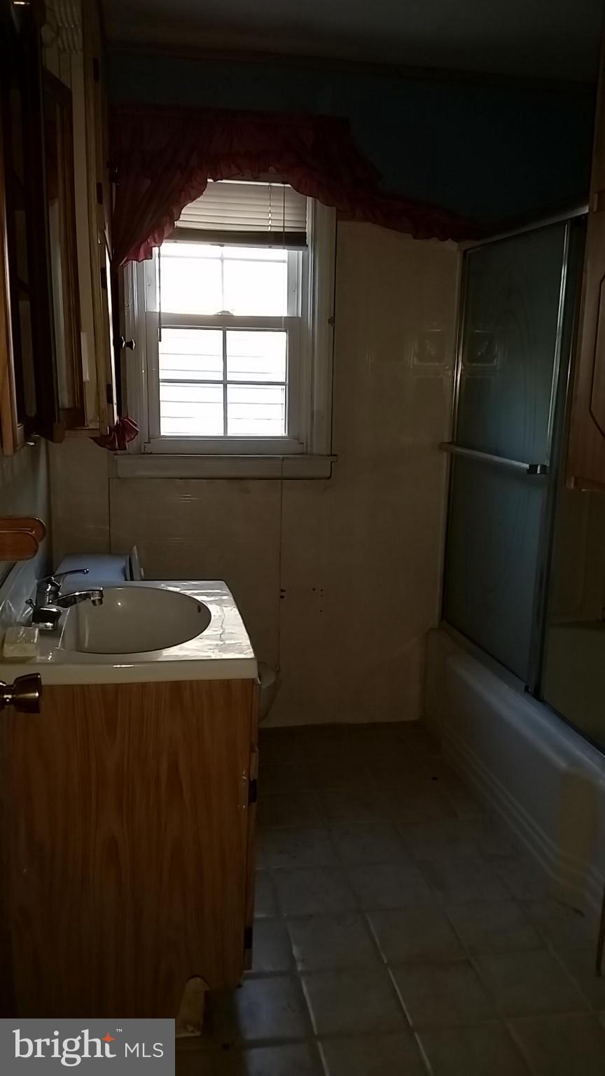 ROSEDALE GARDENS - Residential