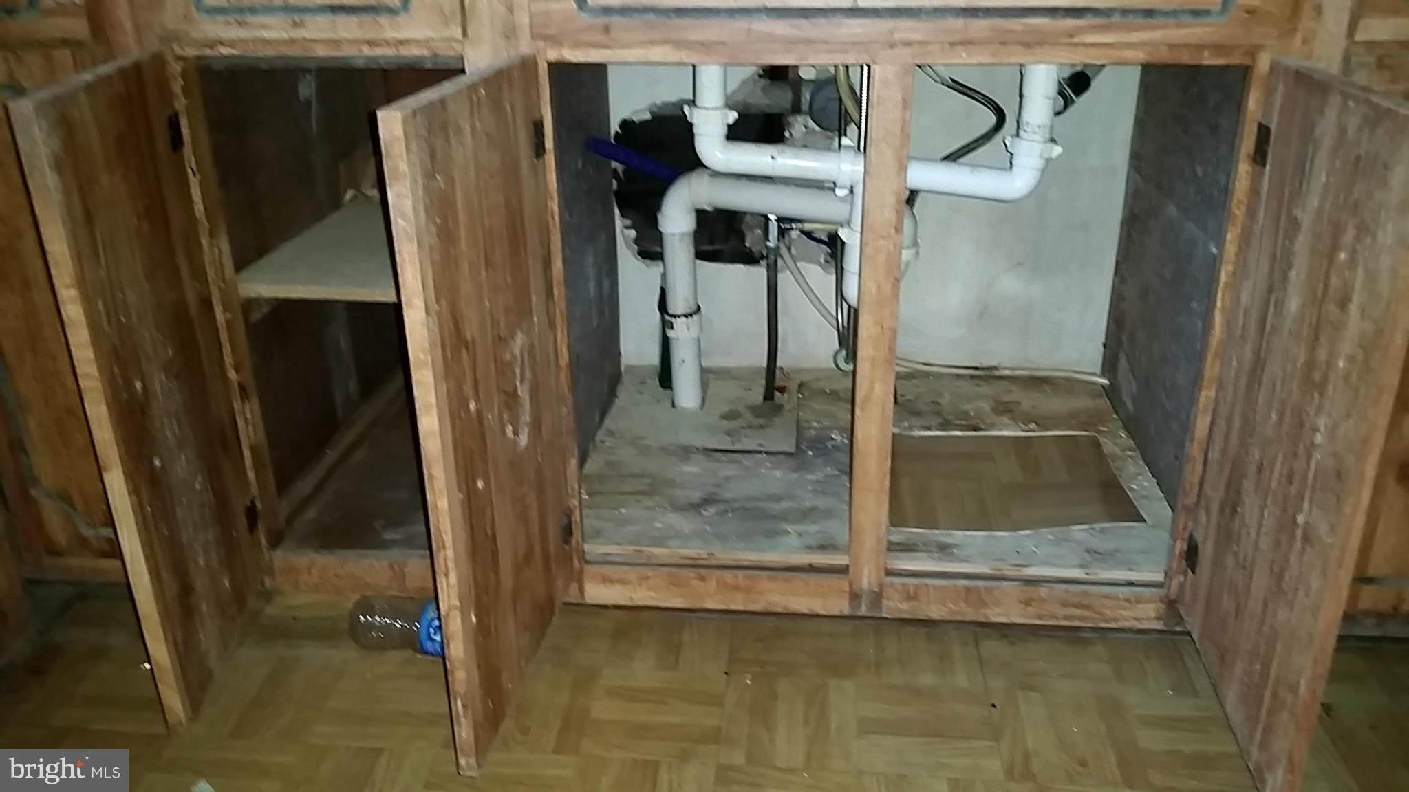 ROSEDALE GARDENS - Residential