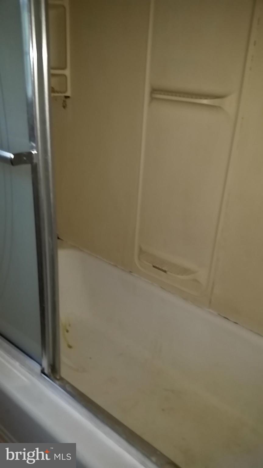 ROSEDALE GARDENS - Residential