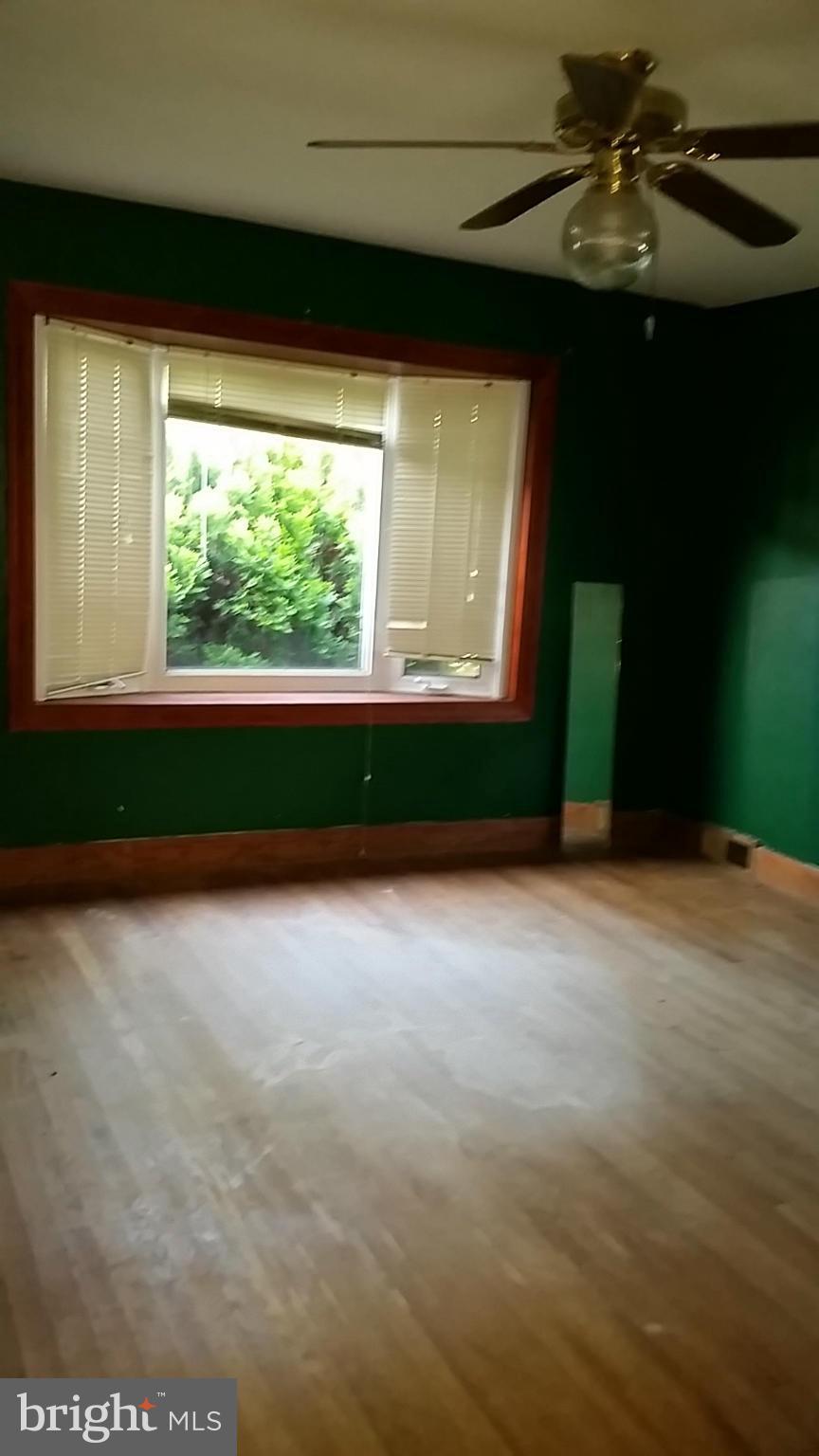 ROSEDALE GARDENS - Residential