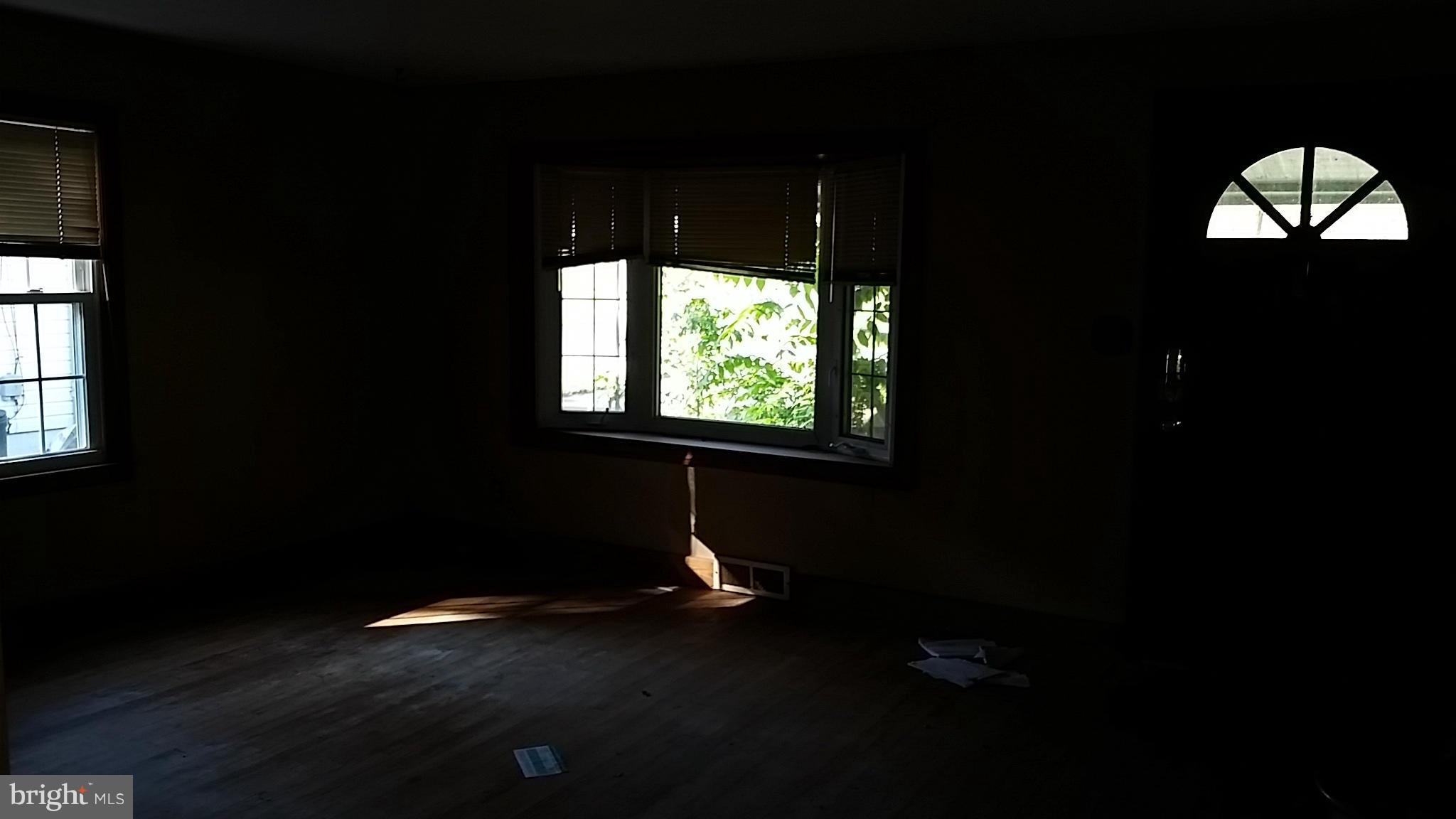 ROSEDALE GARDENS - Residential