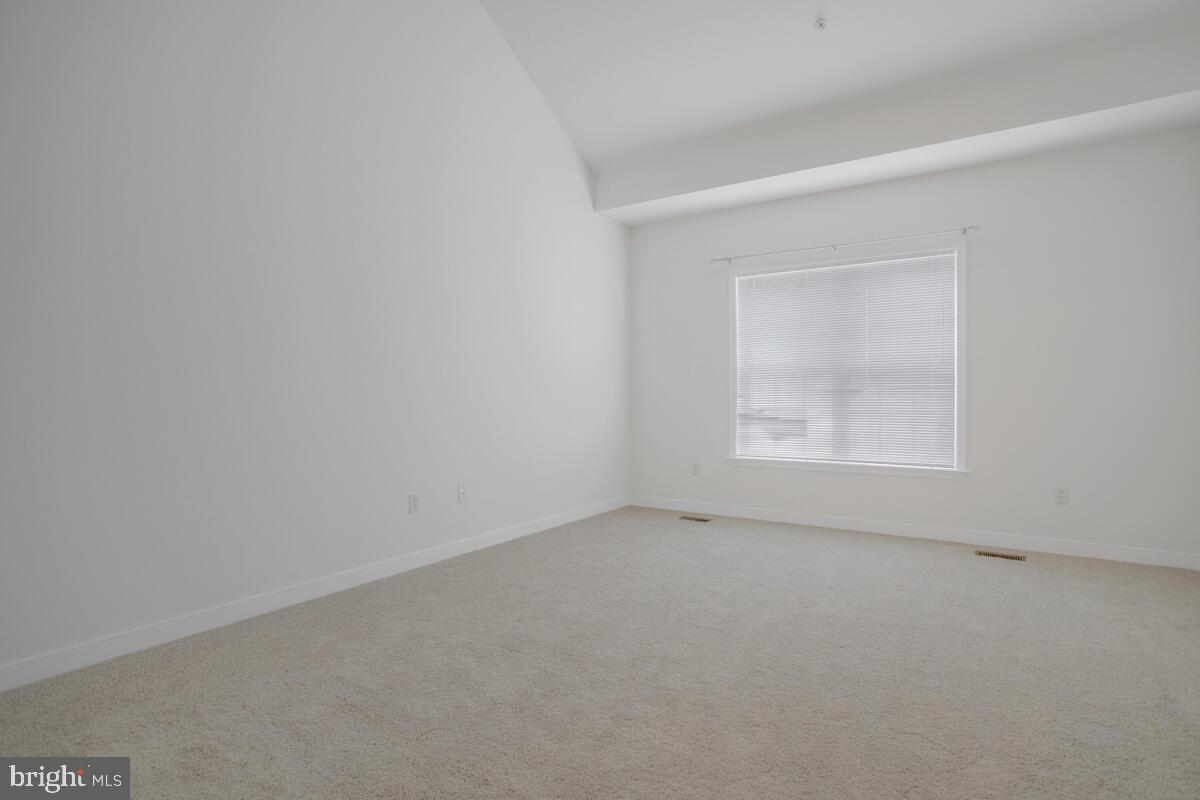 SNOWDEN OVERLOOK - Residential