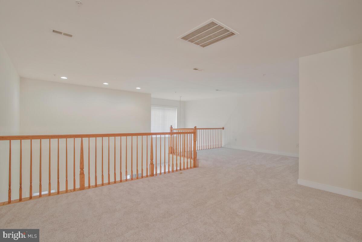 SNOWDEN OVERLOOK - Residential