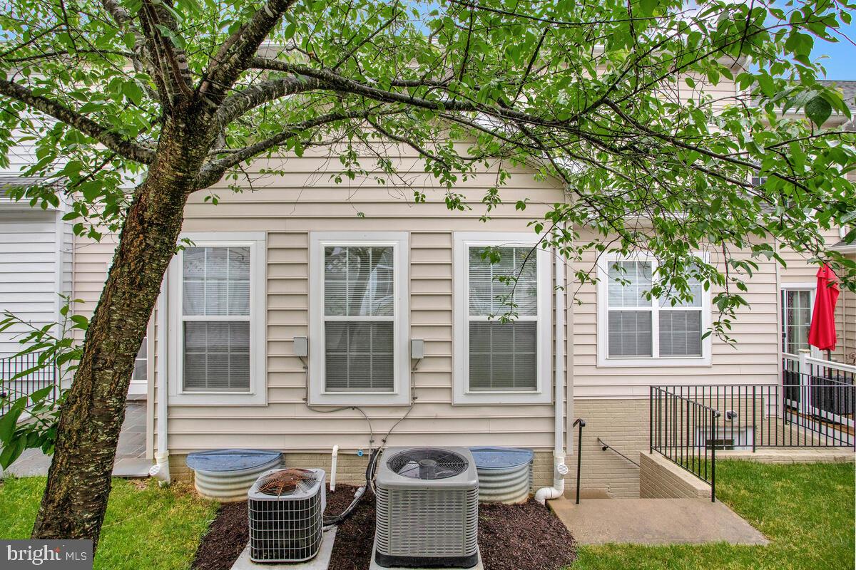 SNOWDEN OVERLOOK - Residential