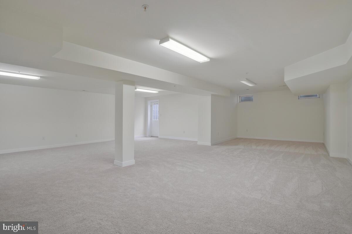 SNOWDEN OVERLOOK - Residential