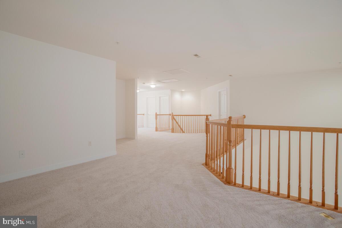 SNOWDEN OVERLOOK - Residential