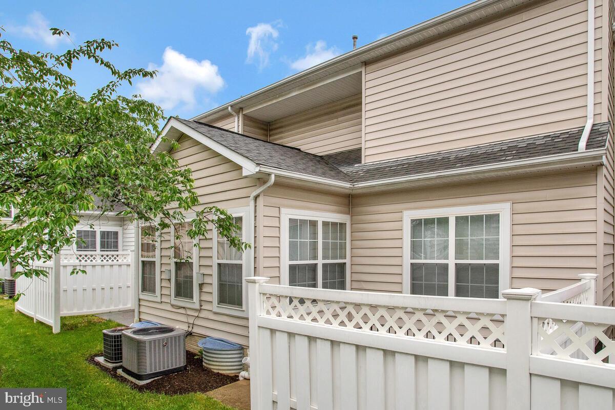 SNOWDEN OVERLOOK - Residential