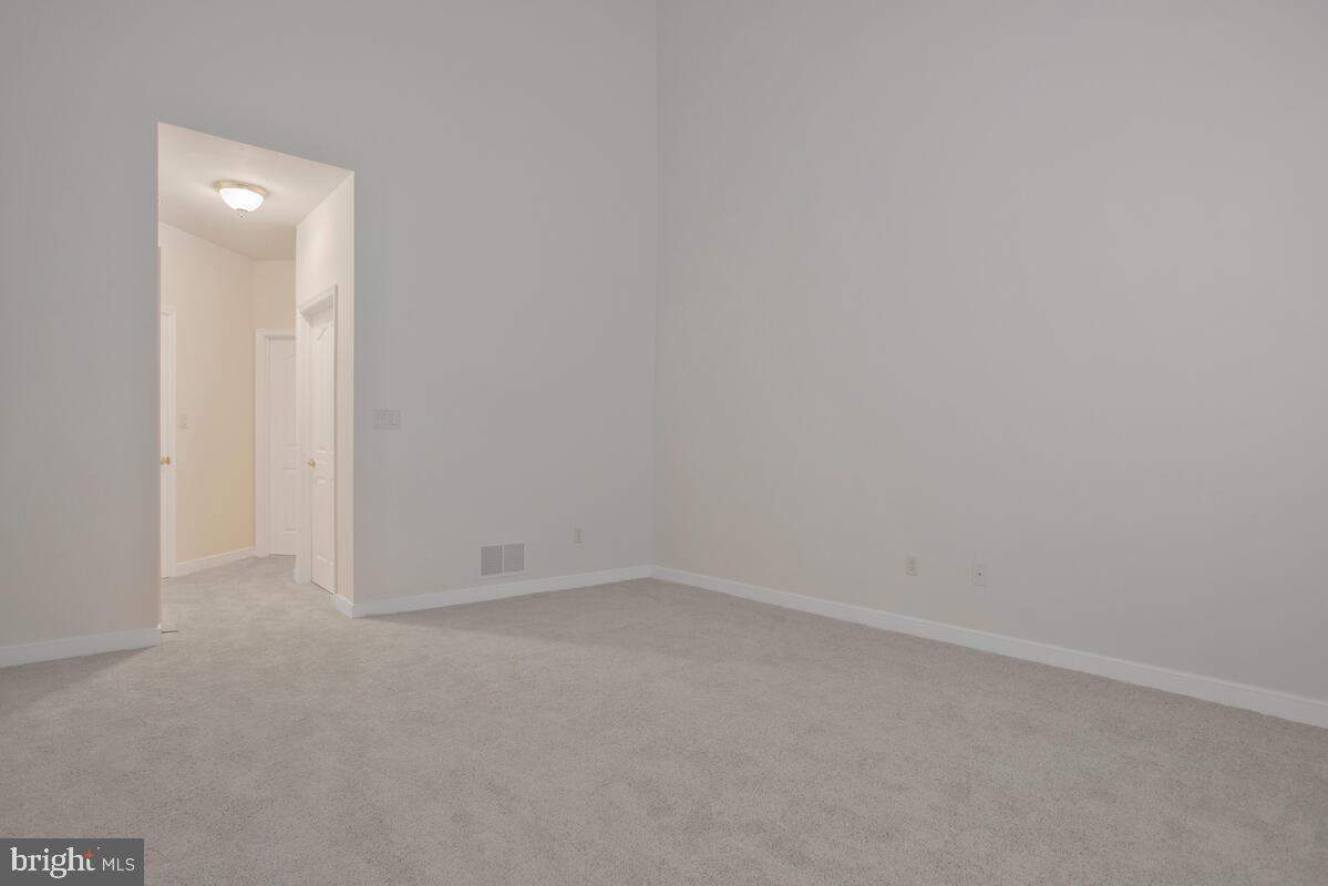 SNOWDEN OVERLOOK - Residential