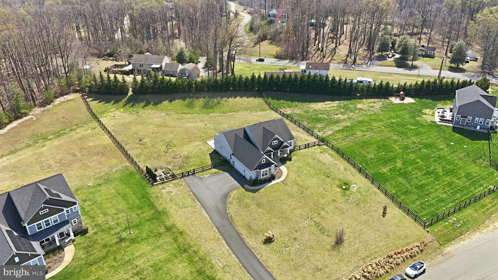 BROOKE POINT ESTATES - Residential