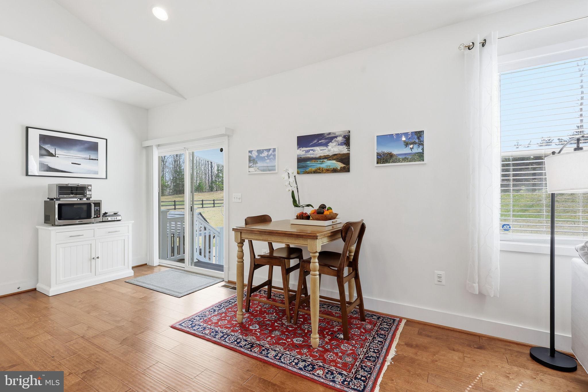 BROOKE POINT ESTATES - Residential