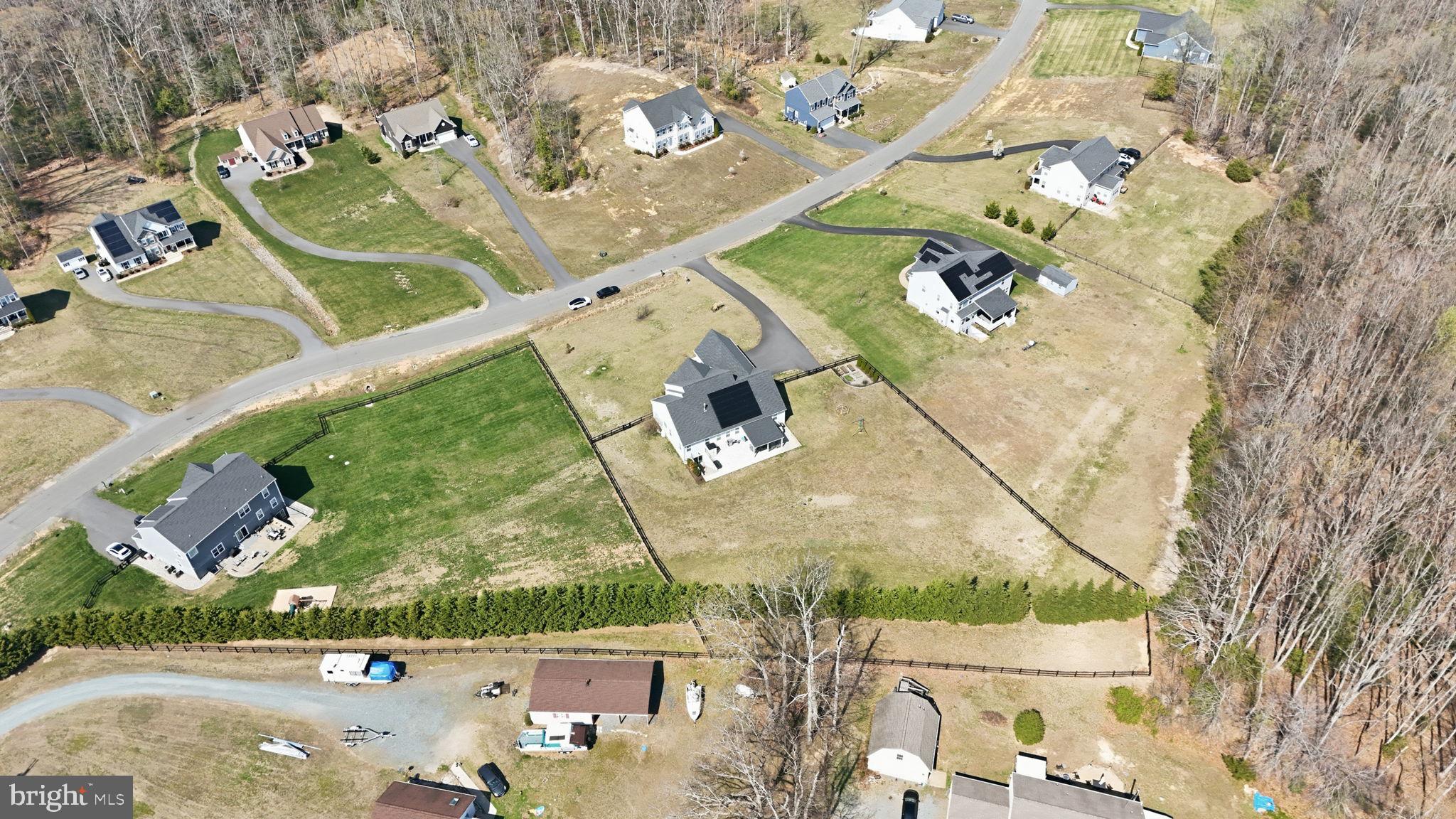 BROOKE POINT ESTATES - Residential