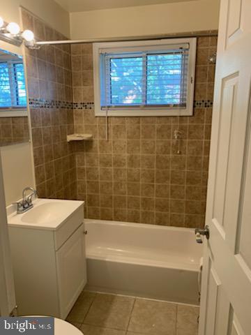 FAIRLAWN - Residential Lease