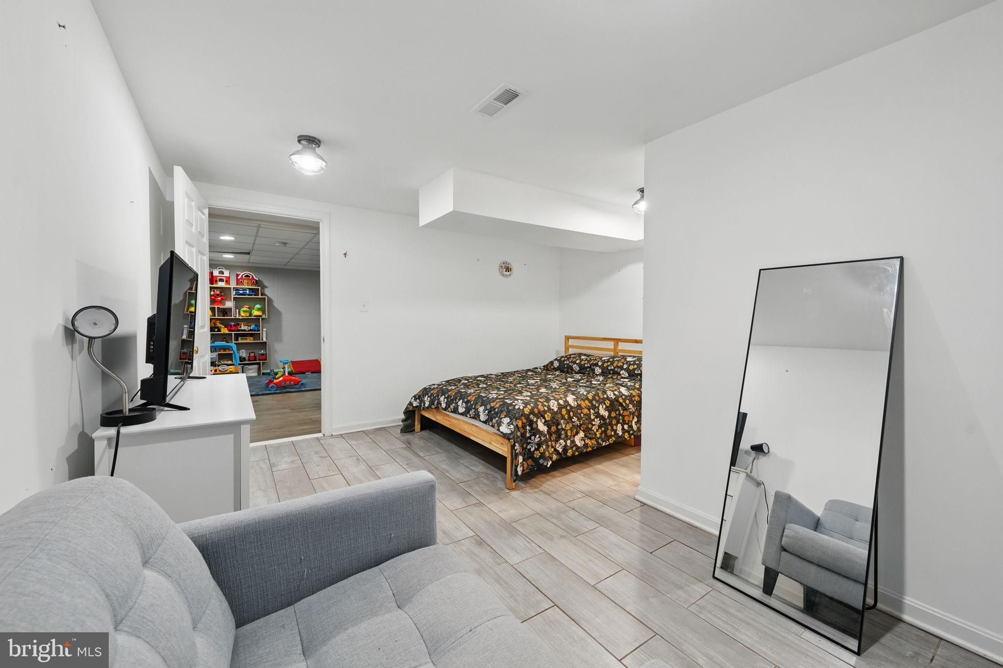 BRIGHTON EAST - Residential