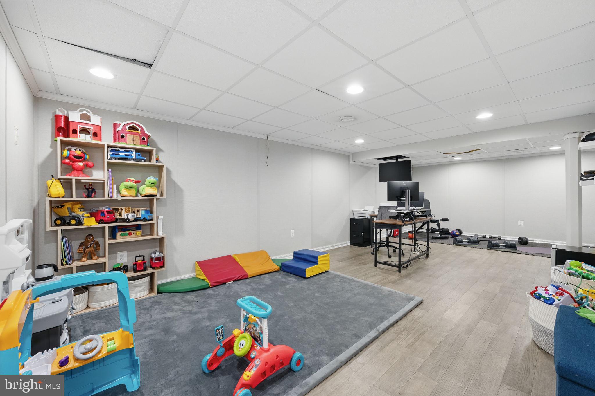 BRIGHTON EAST - Residential