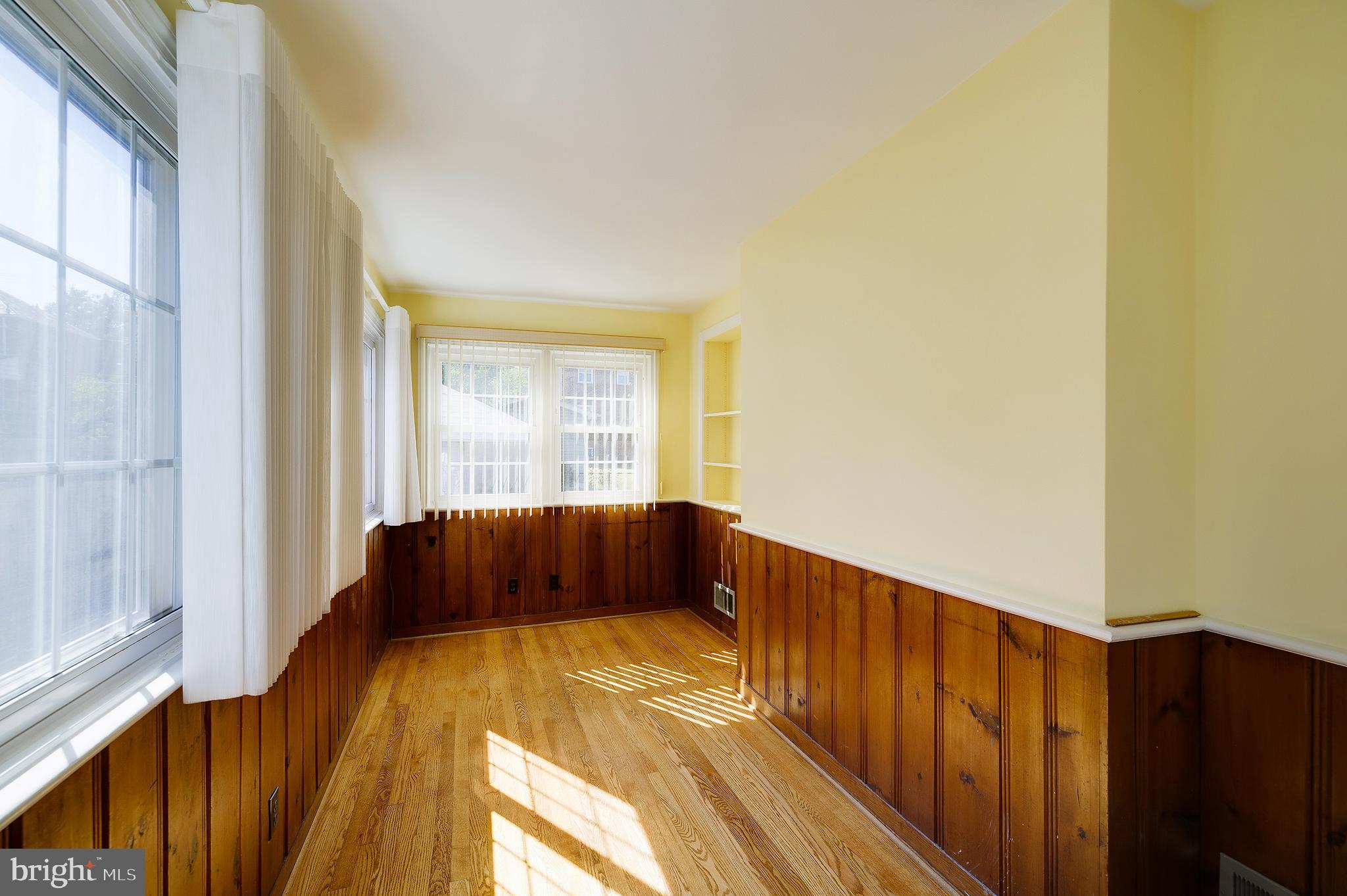 AVONDALE TERRACE - Residential Lease