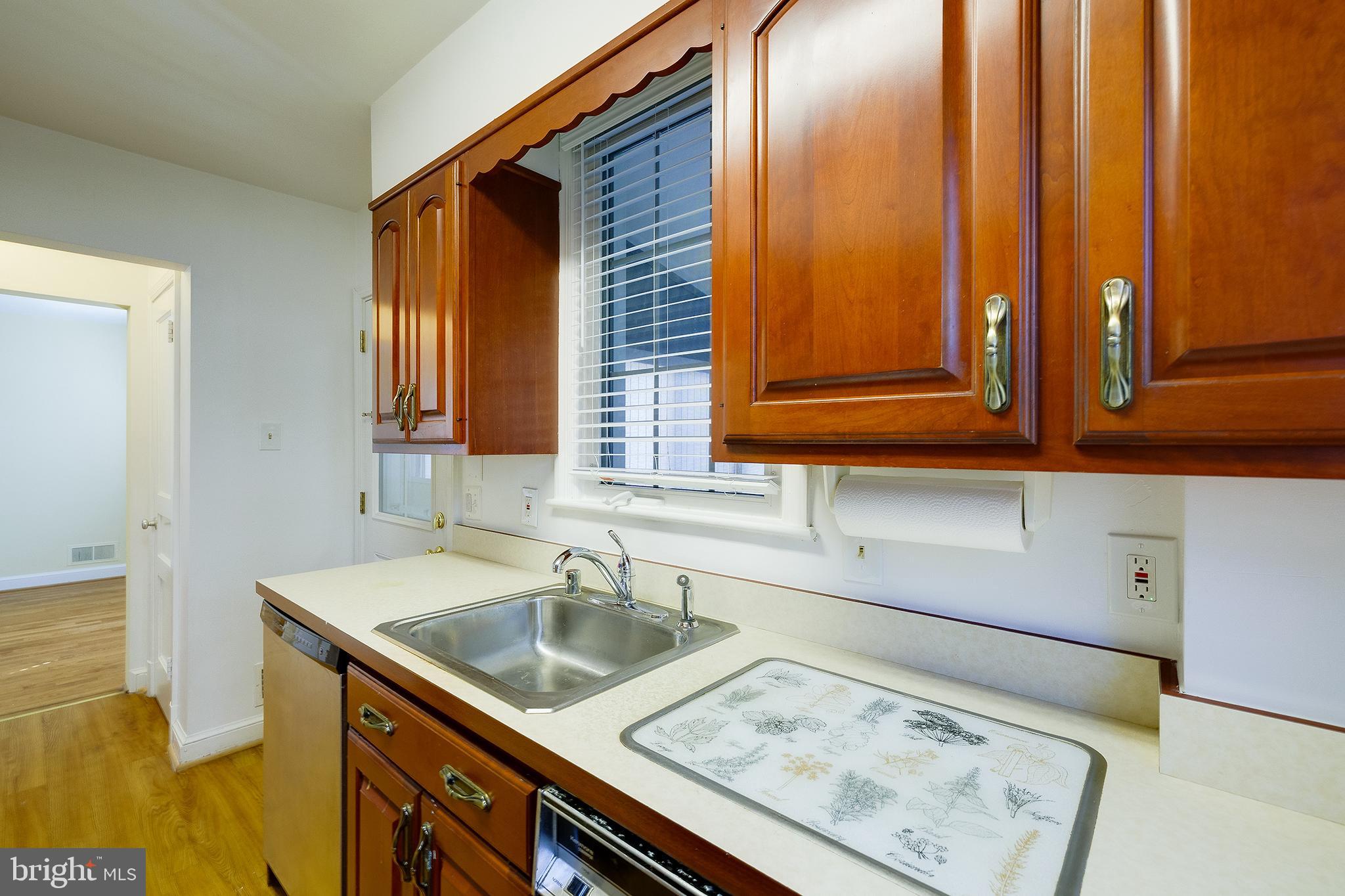 AVONDALE TERRACE - Residential Lease