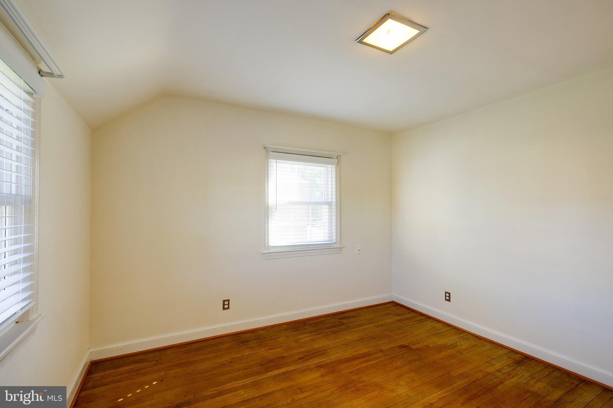 AVONDALE TERRACE - Residential Lease