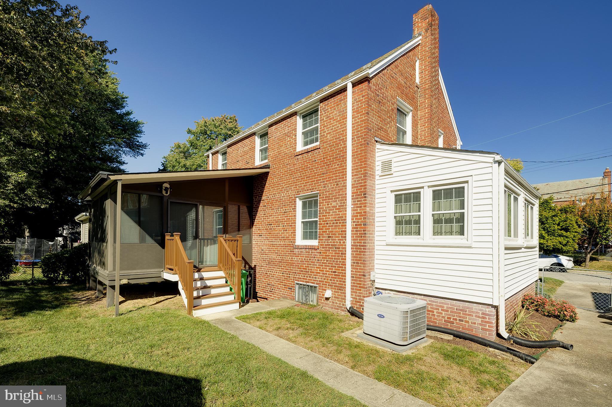 AVONDALE TERRACE - Residential Lease