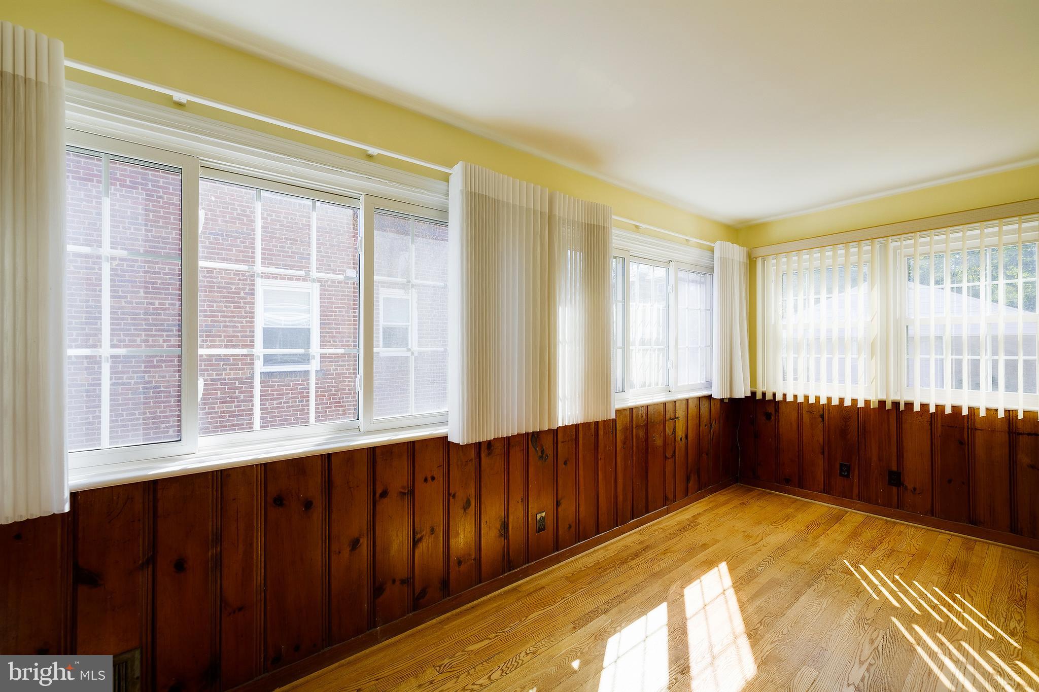 AVONDALE TERRACE - Residential Lease