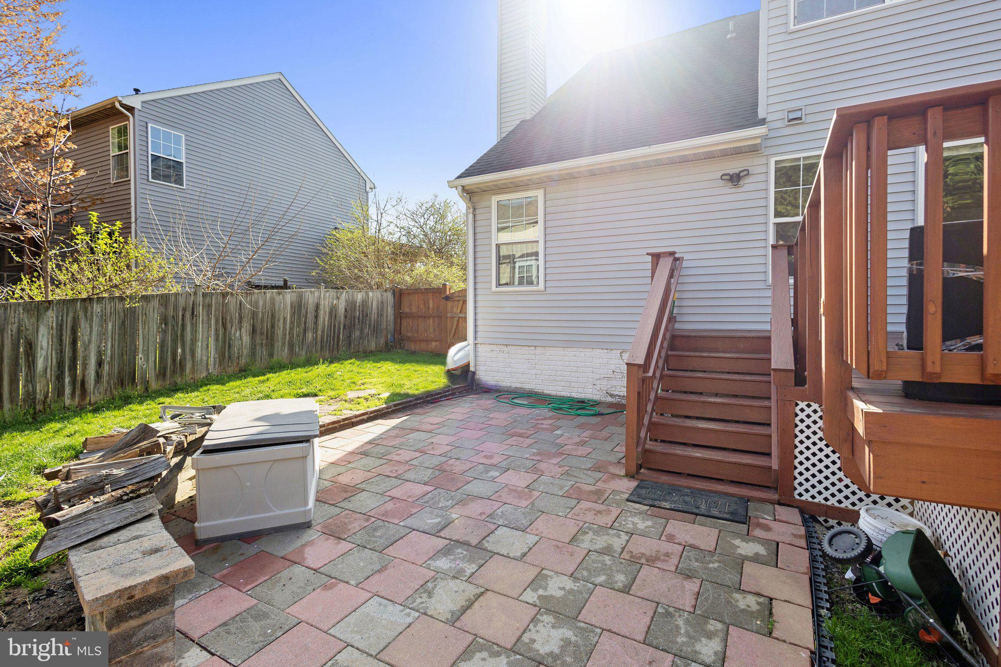 BLOOMS CROSSING - Residential