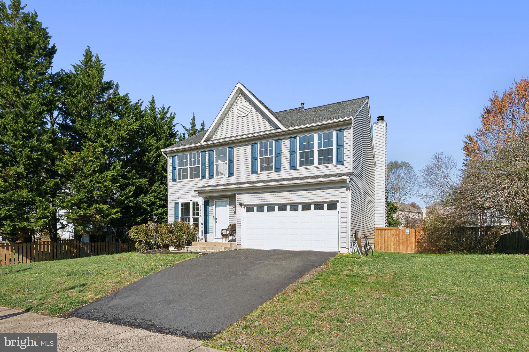 BLOOMS CROSSING - Residential