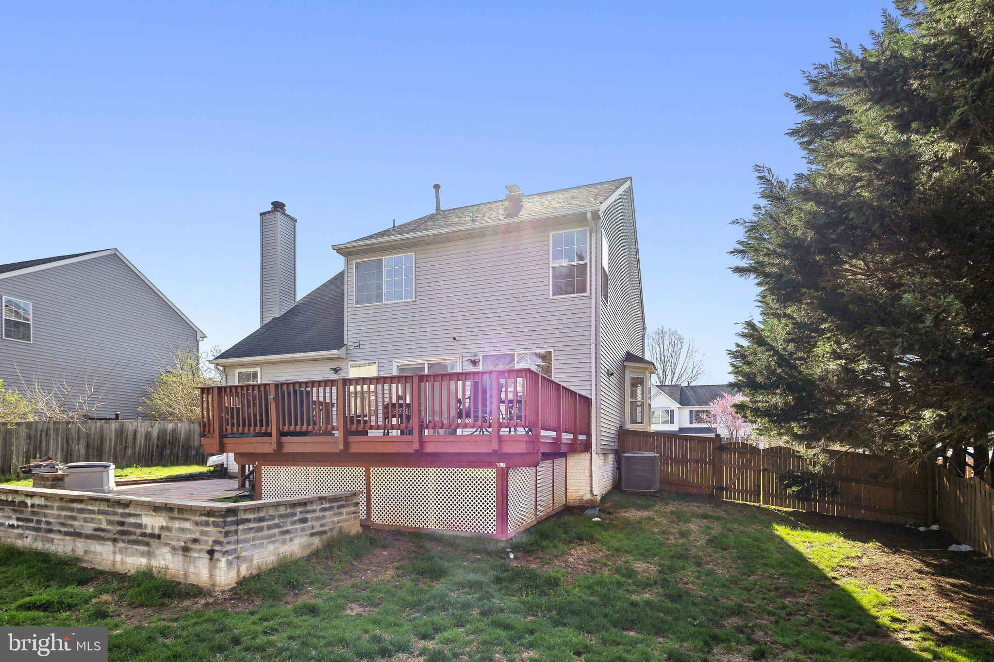 BLOOMS CROSSING - Residential