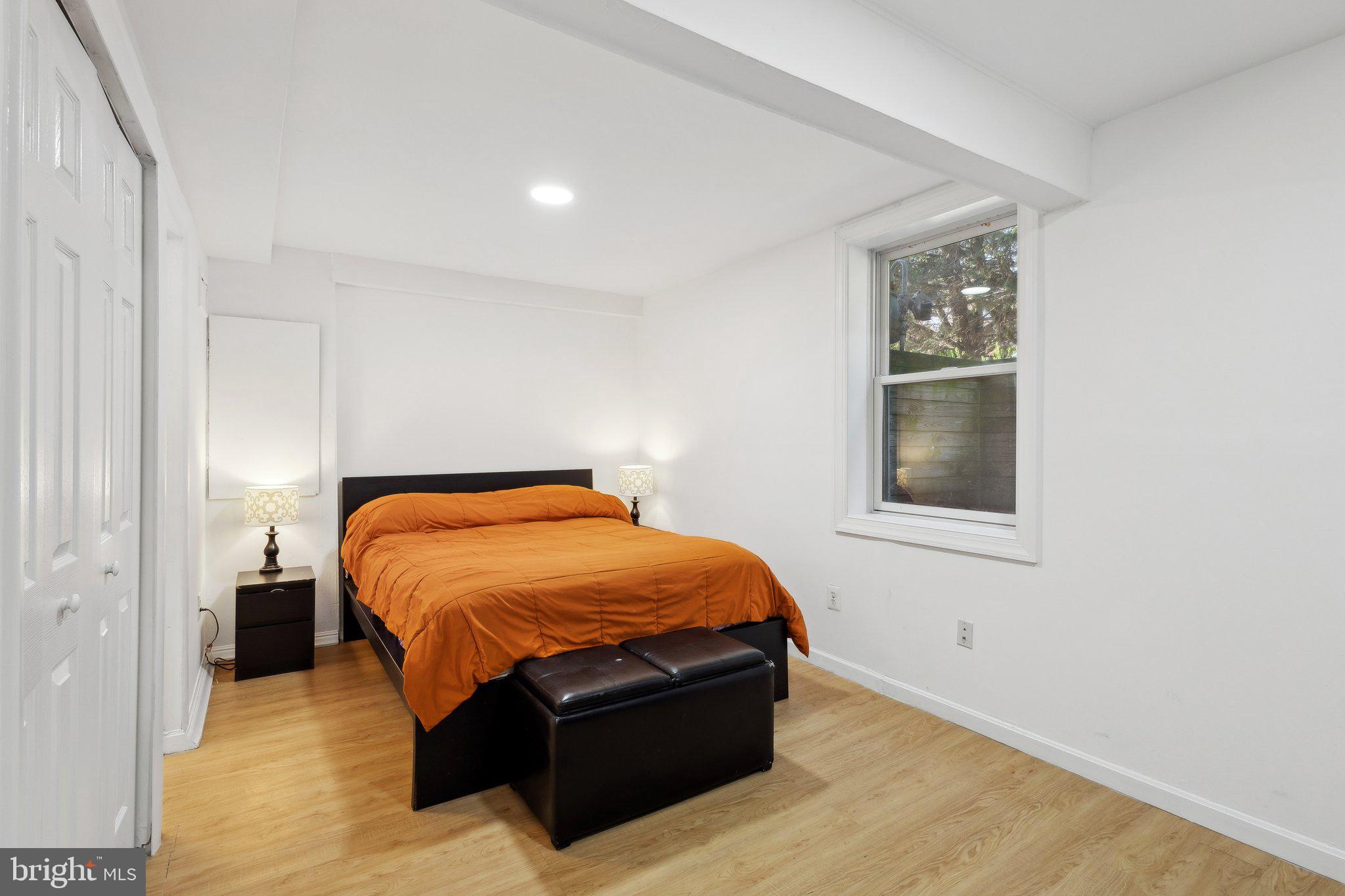 BLOOMS CROSSING - Residential