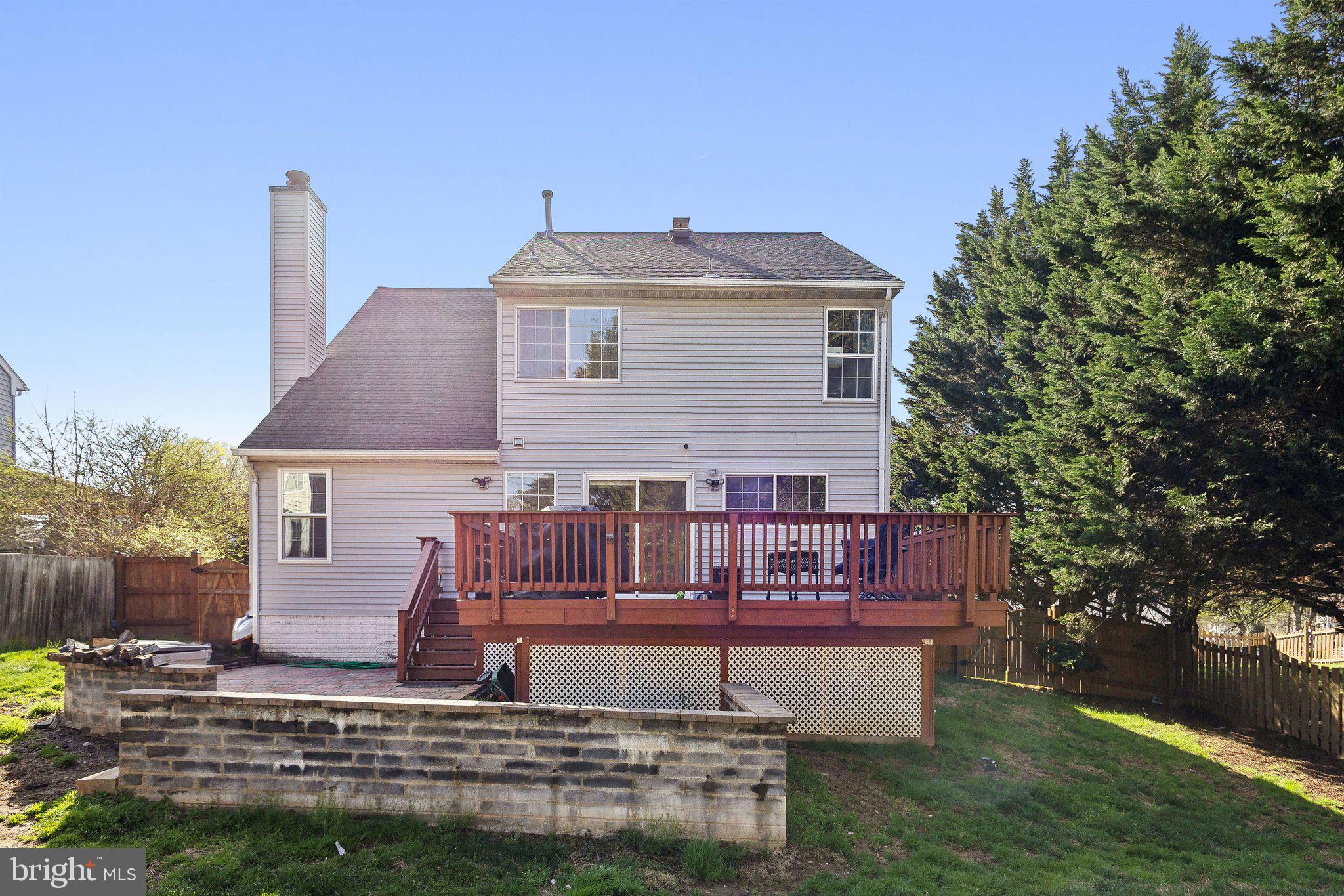 BLOOMS CROSSING - Residential