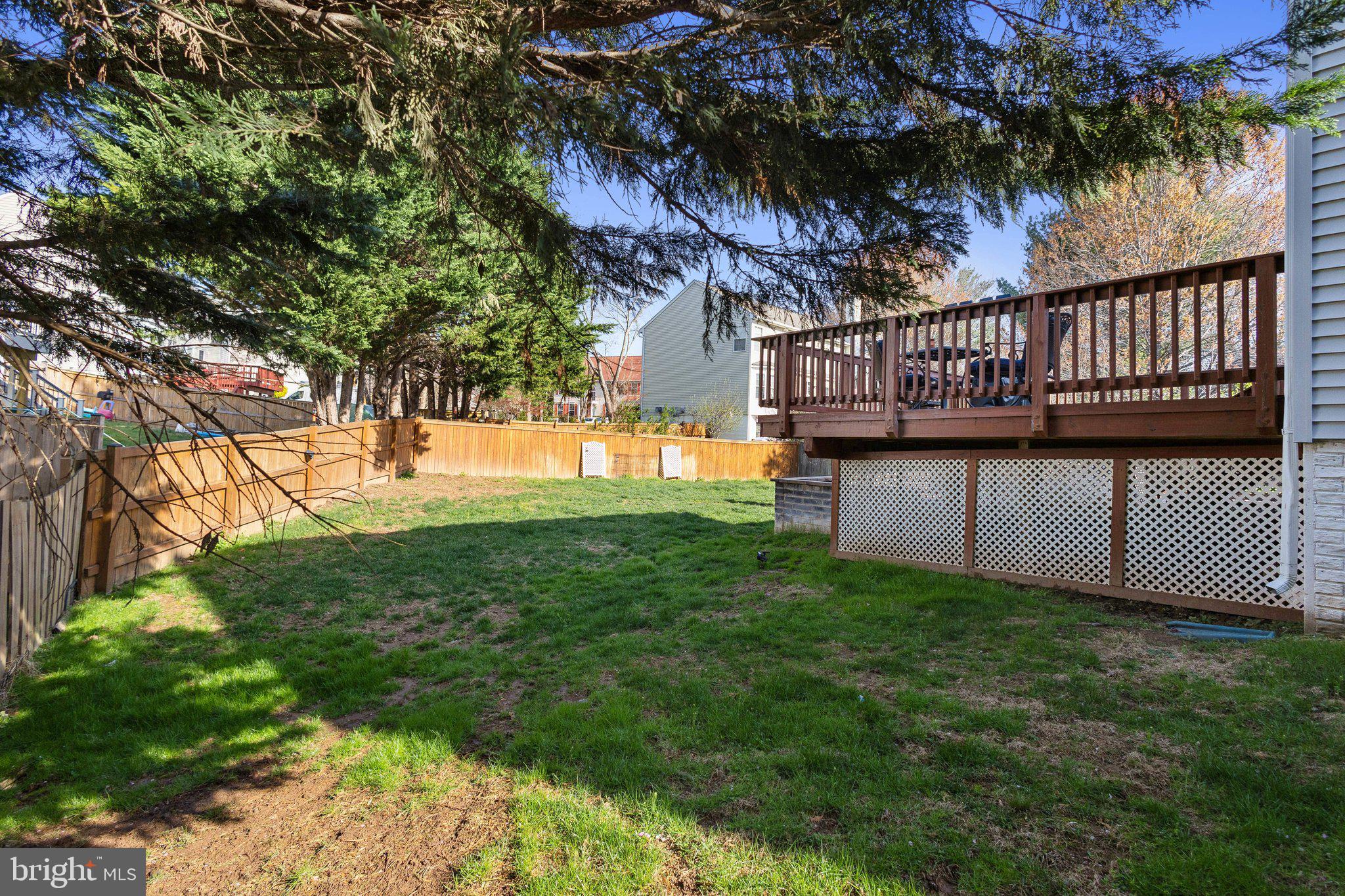 BLOOMS CROSSING - Residential