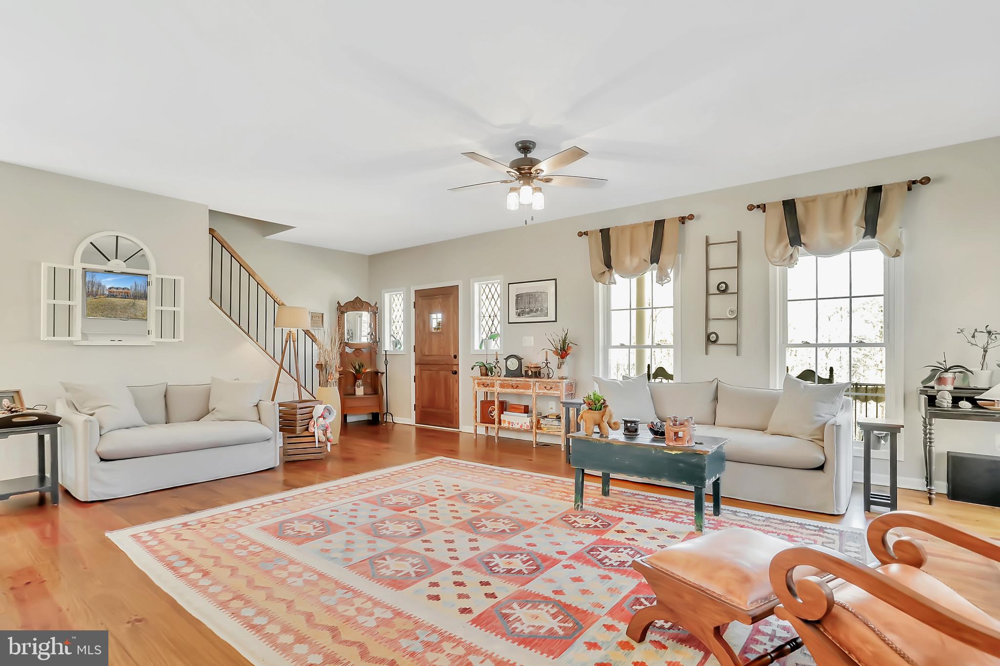 SMOKEYSHIRE - Residential