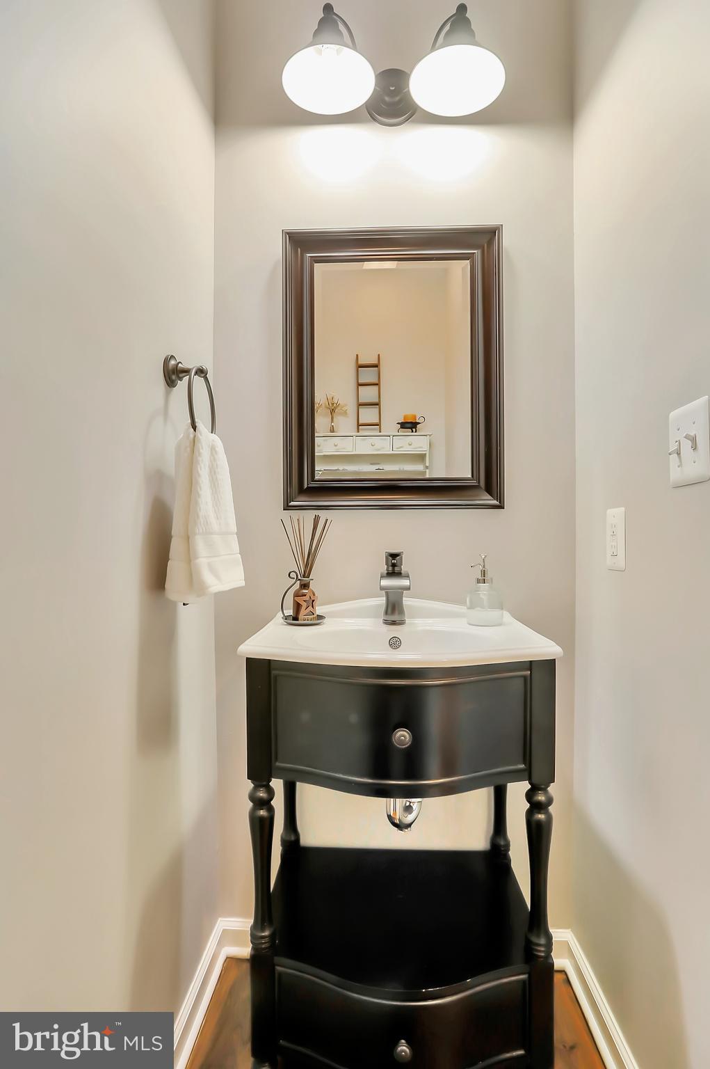 SMOKEYSHIRE - Residential