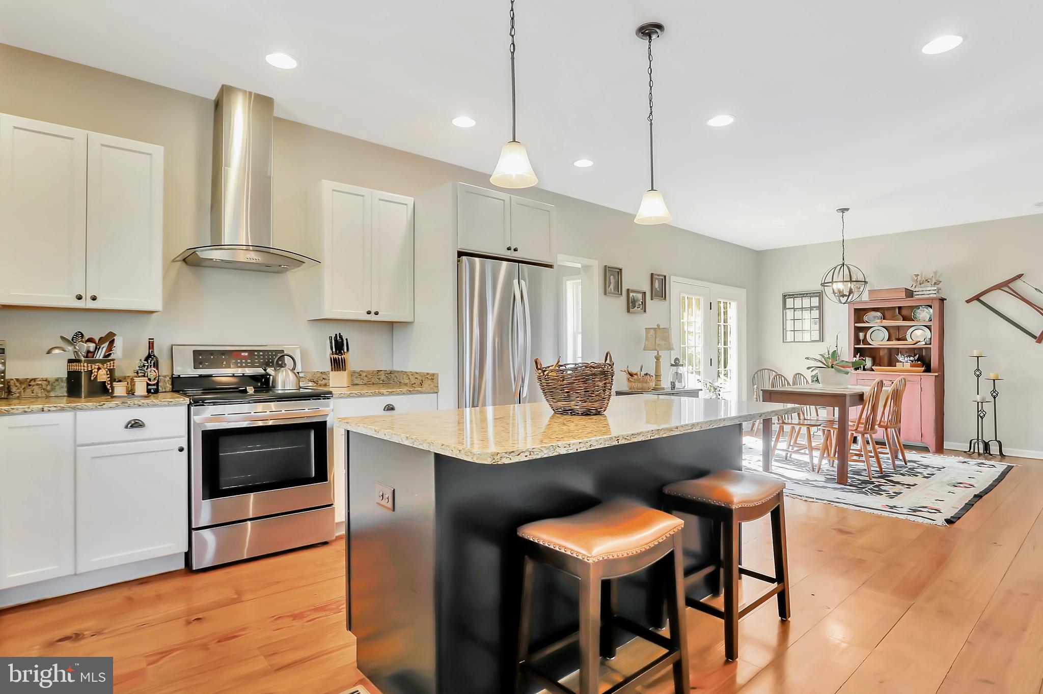 SMOKEYSHIRE - Residential