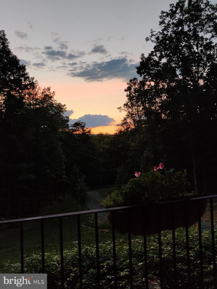 SMOKEYSHIRE - Residential