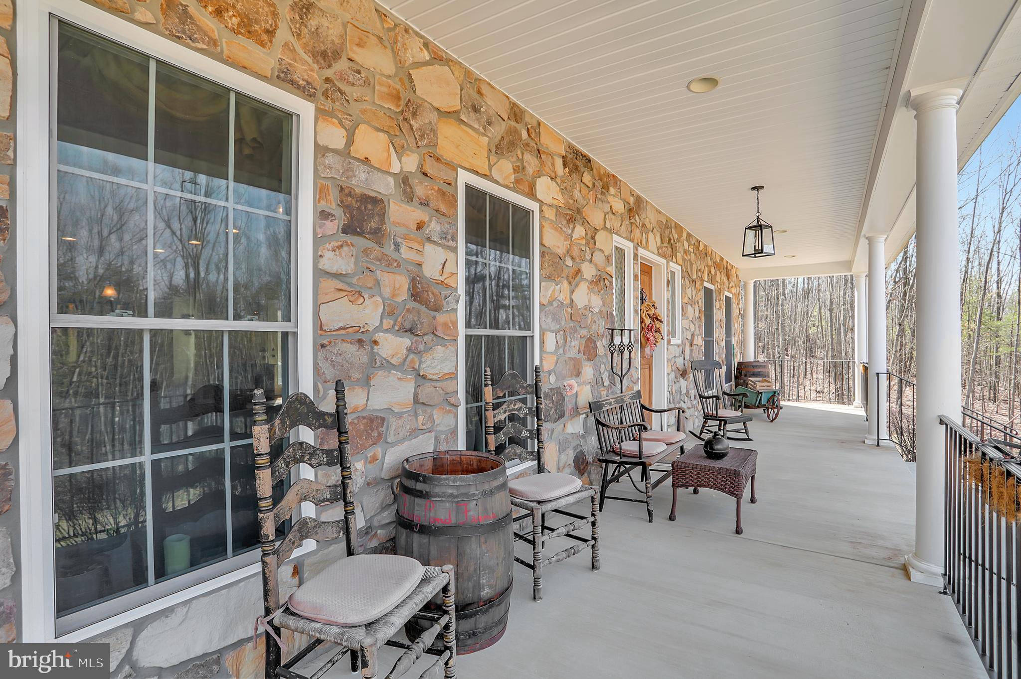 SMOKEYSHIRE - Residential