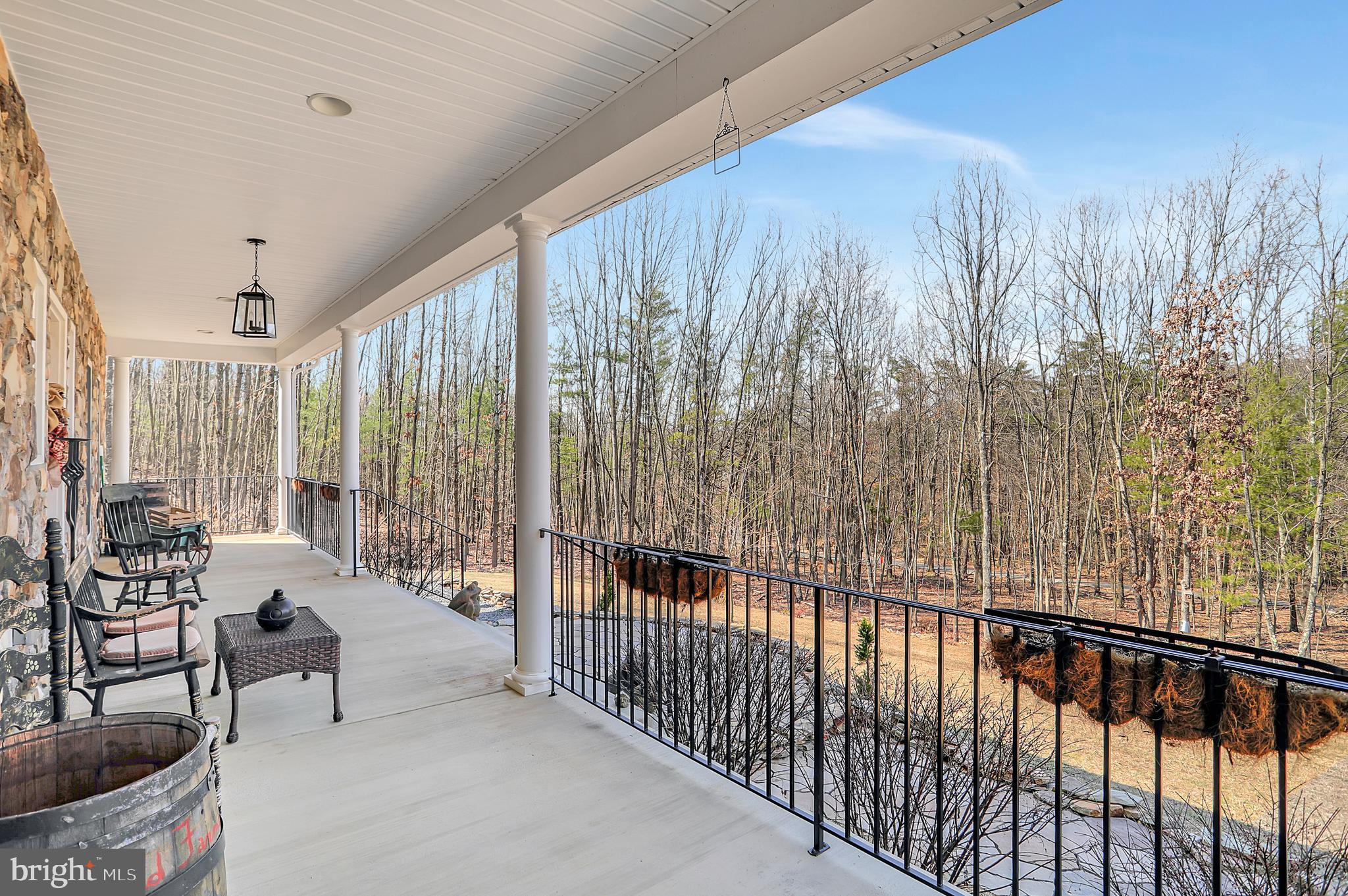 SMOKEYSHIRE - Residential