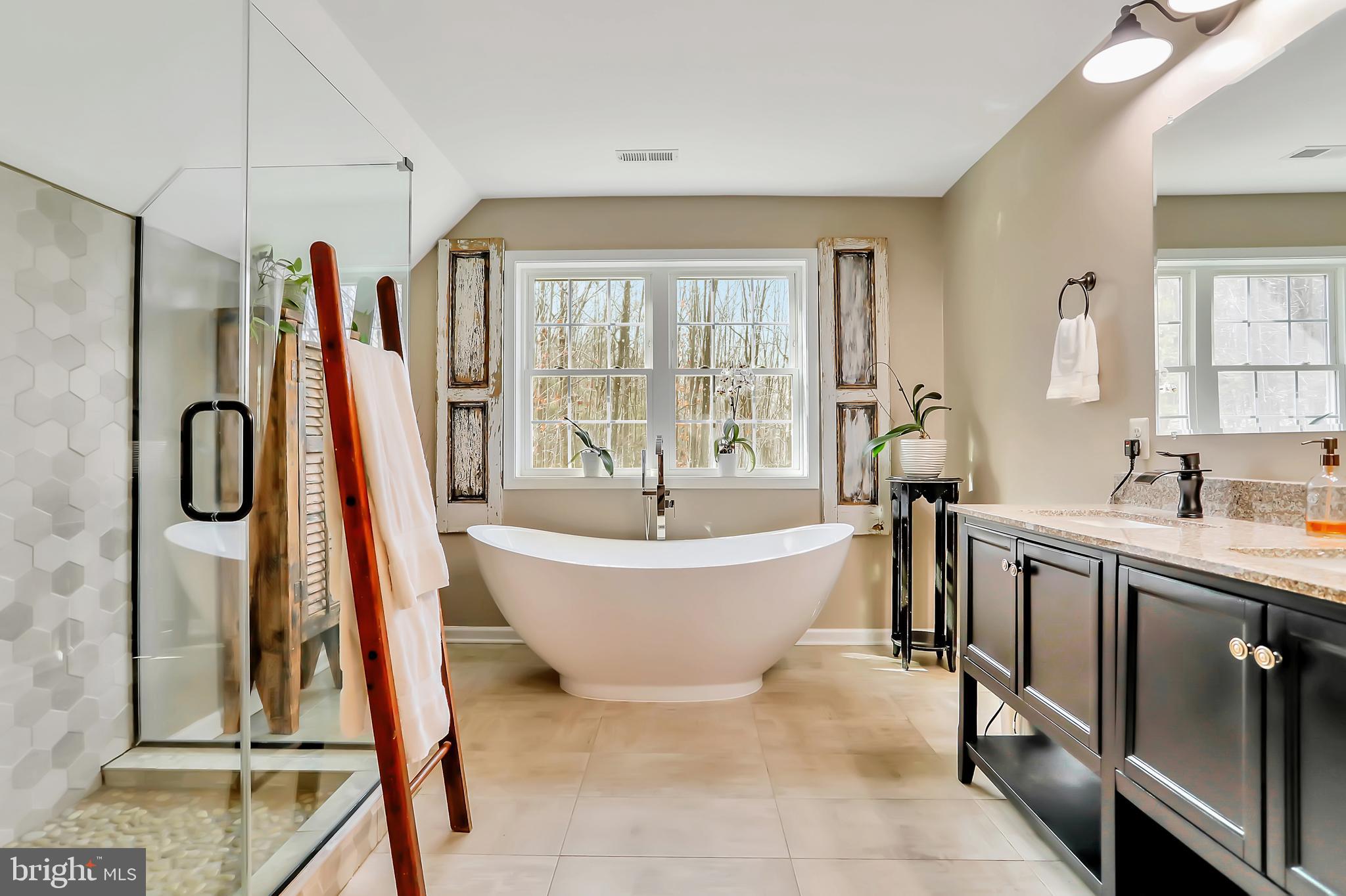 SMOKEYSHIRE - Residential