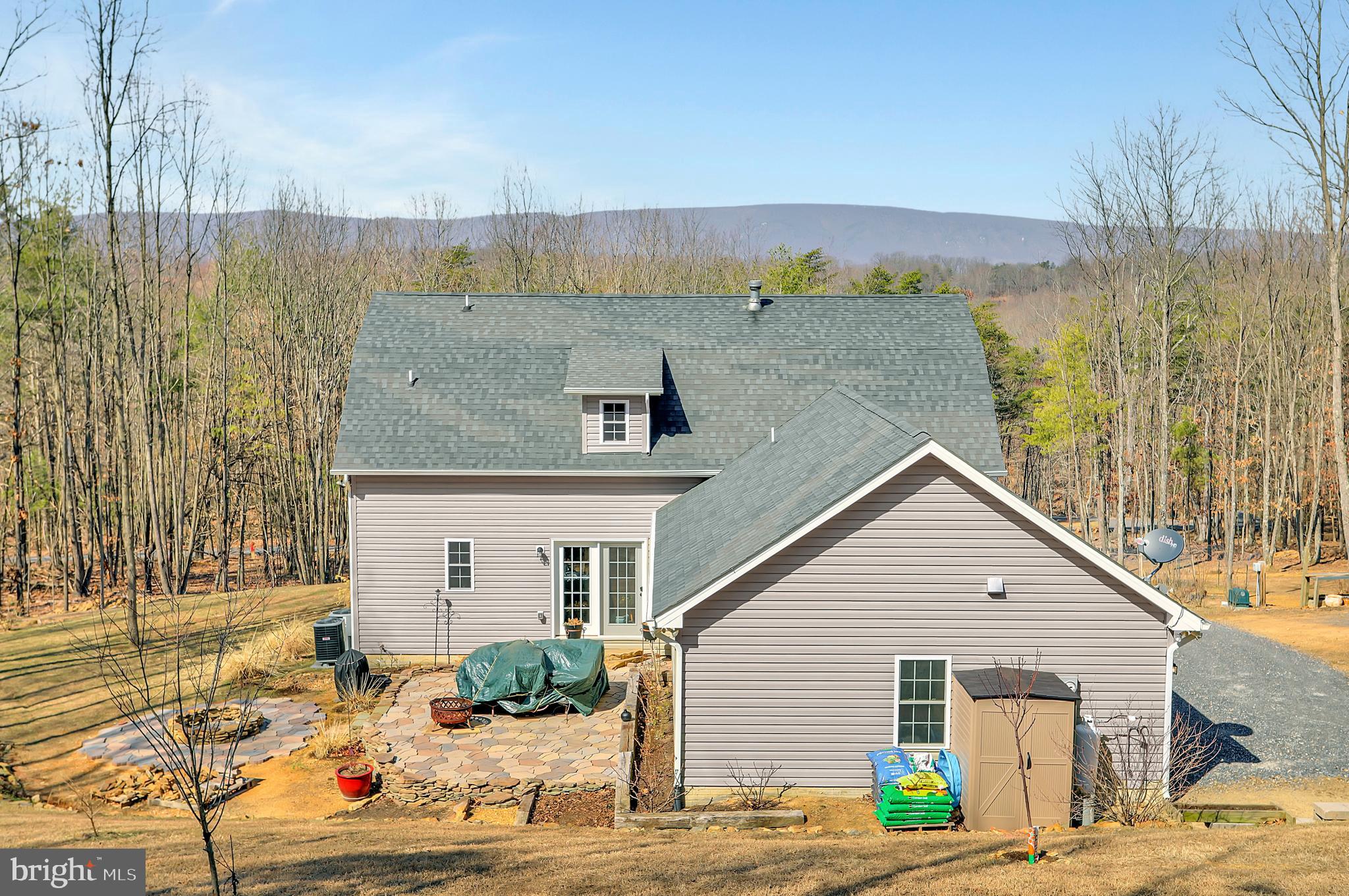 SMOKEYSHIRE - Residential