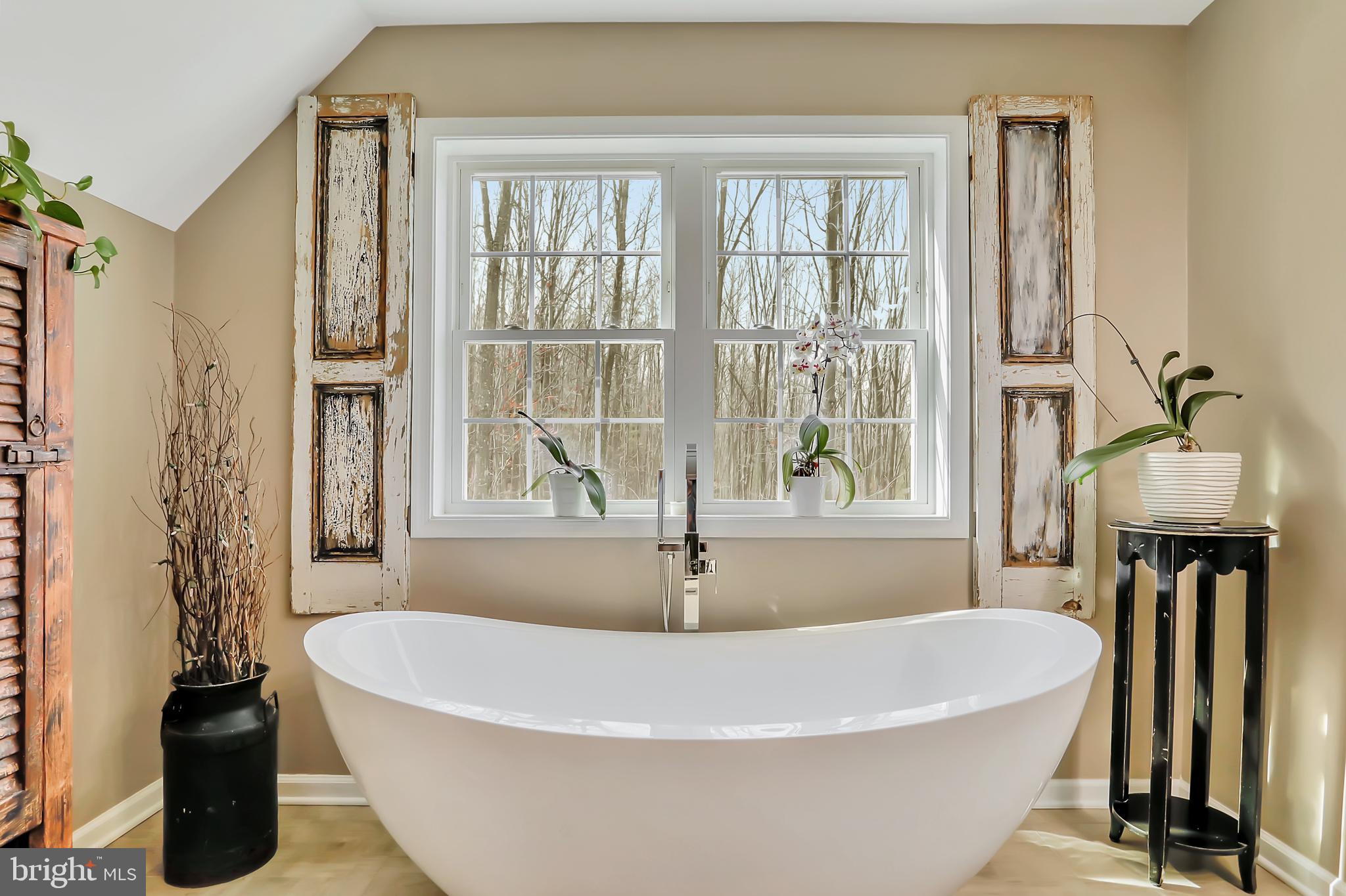 SMOKEYSHIRE - Residential