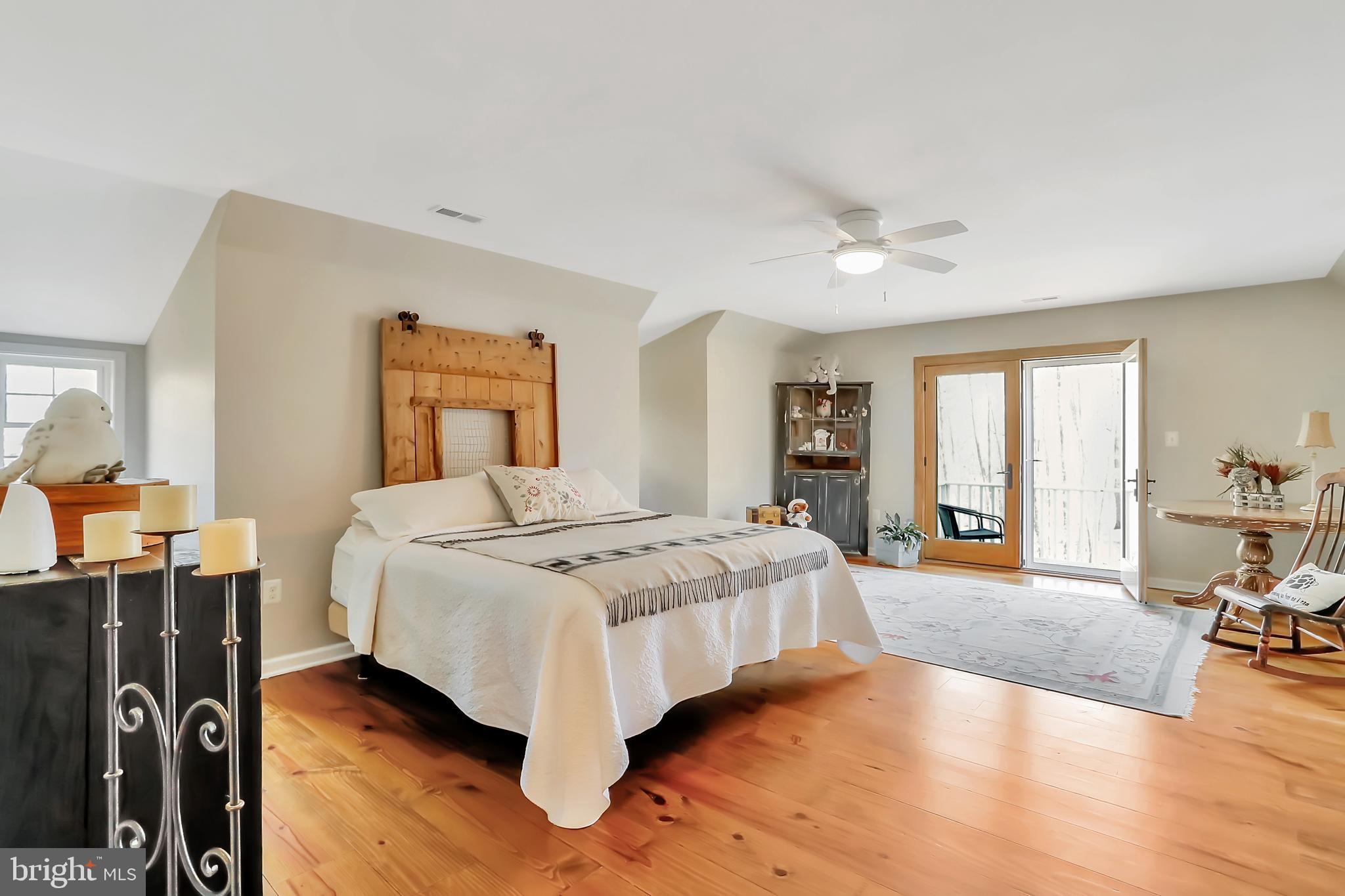 SMOKEYSHIRE - Residential